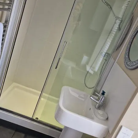 Carr Garth * ארנסייד